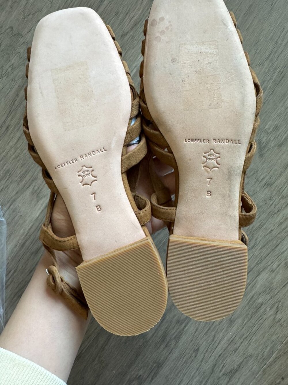 NEW Loeffler Randall size 7 Shelly Cacao Suede Flat Sandal - Picture 3 of 3